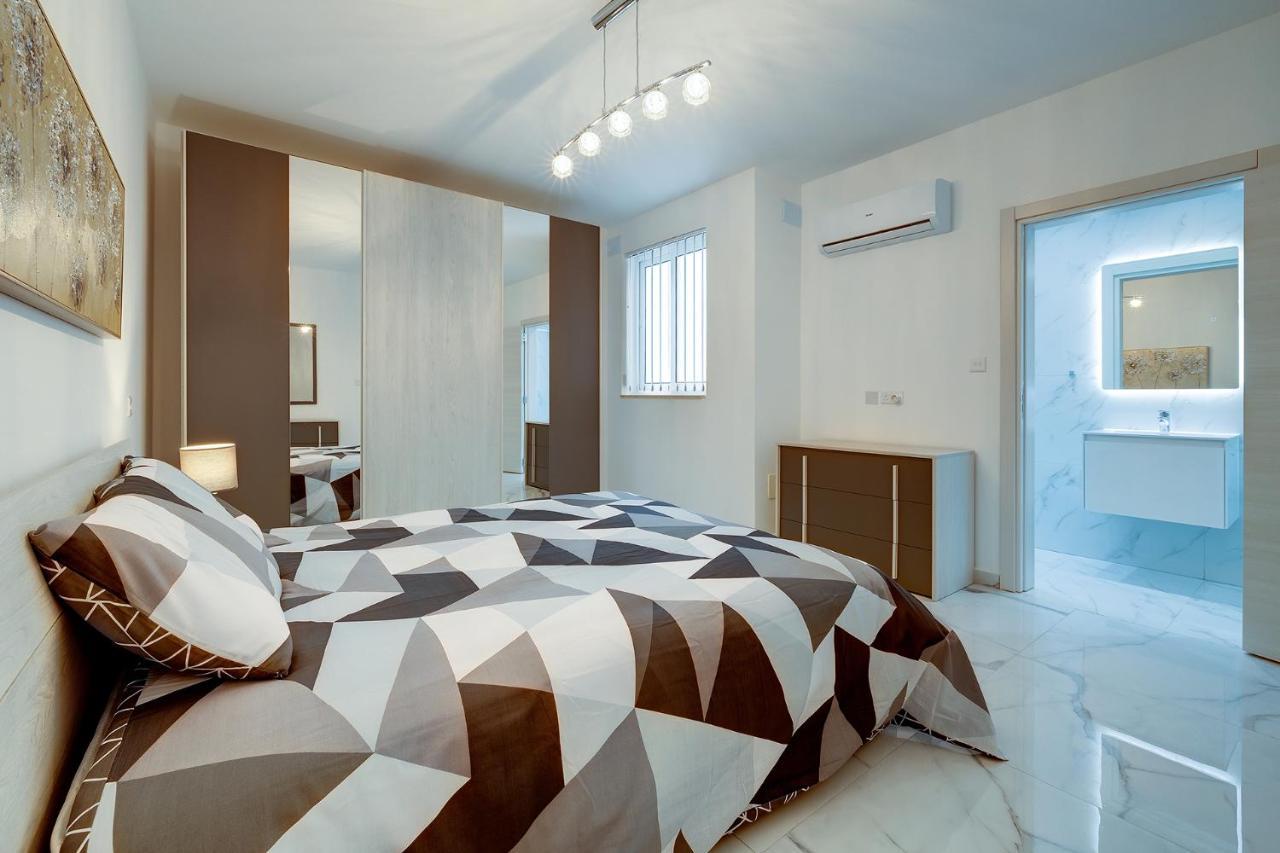 Apartment Splendid 2br In St Julians Saint Julian's